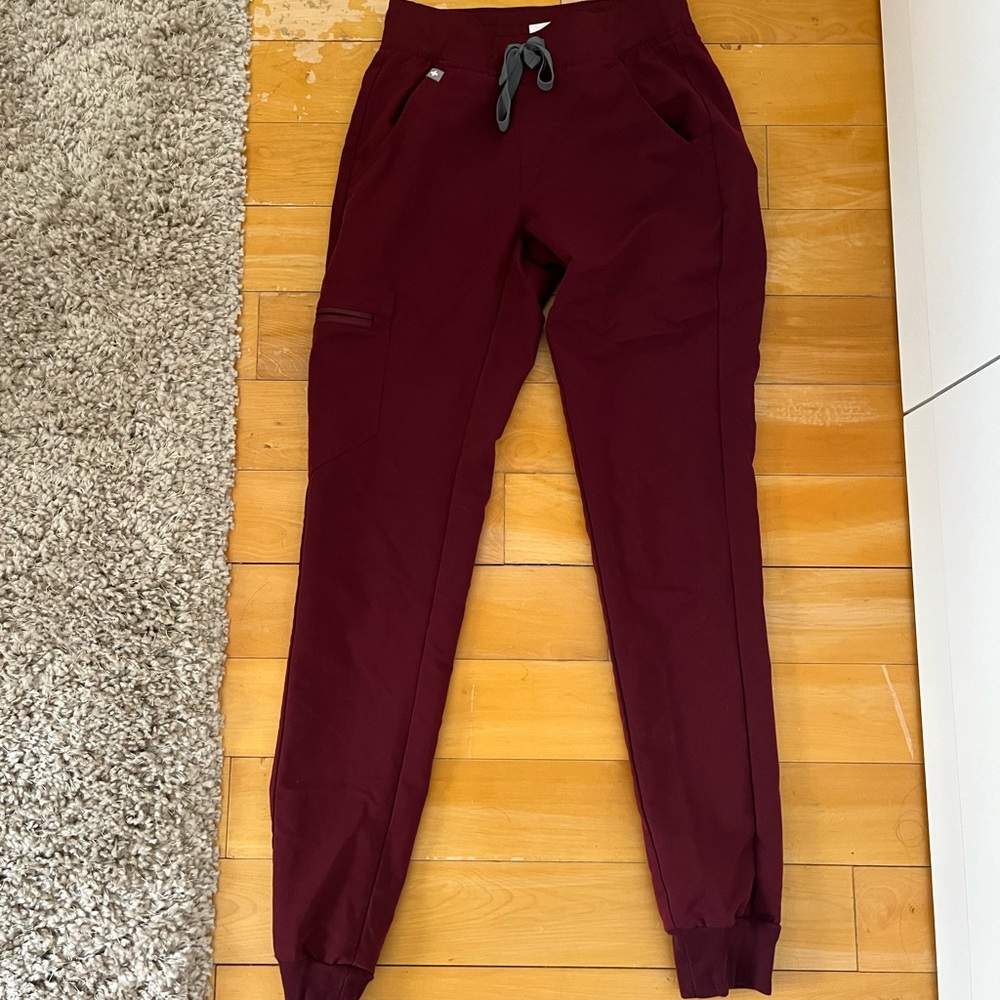FIGS Zamora Burgundy Jogger Scrub Pants